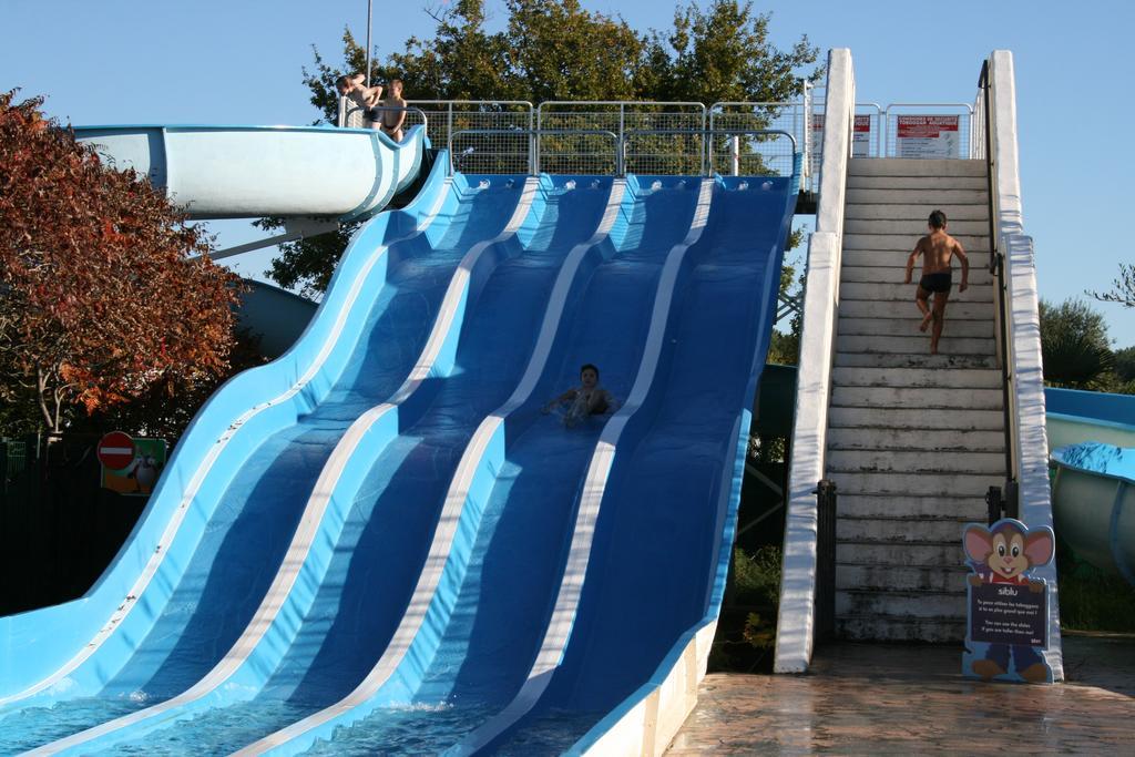 Reve En Famille Hotel Gastes Exterior foto