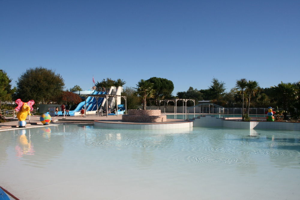 Reve En Famille Hotel Gastes Exterior foto